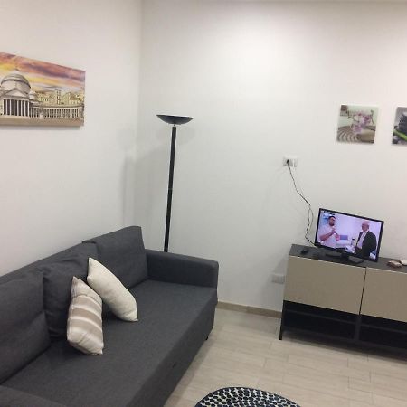 Flat In Center Historic Villa Наполи Екстериор снимка